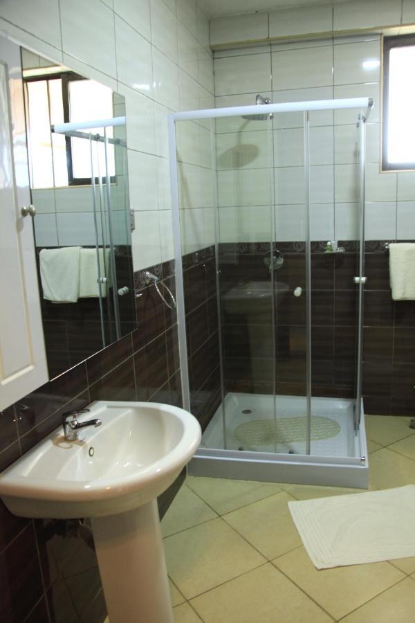 Milimani Beach Resort Kisumu Buitenkant foto